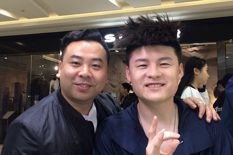 李佳城喜剧演员赵红岩合作合影