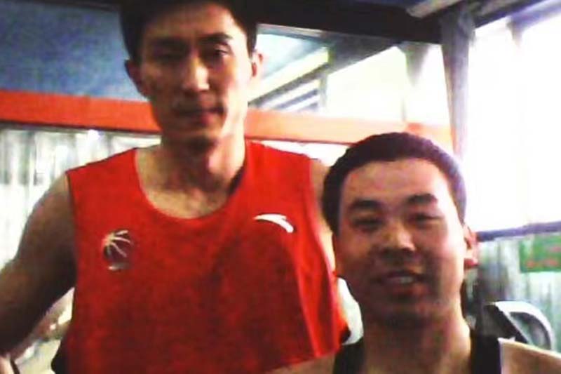 李佳城与杜峰合作合影